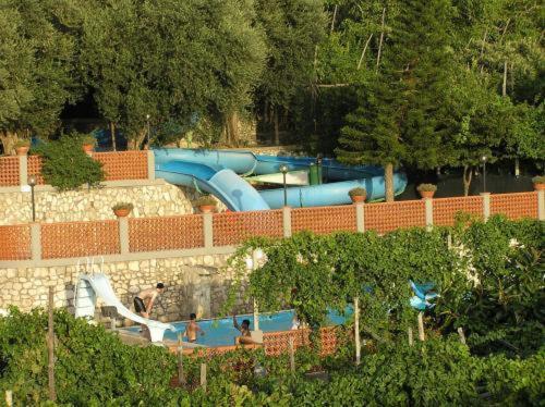 מטה Bleu Village מראה חיצוני תמונה